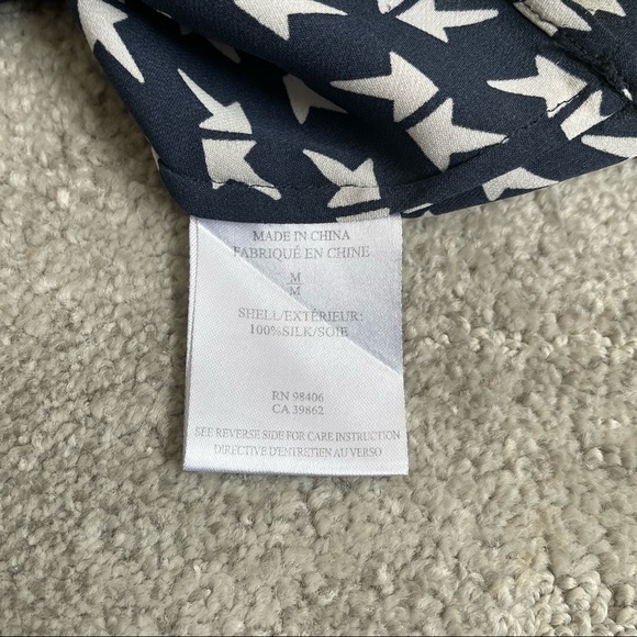 Theory Blue Silk Arrow Print Isaac Tank Top EUC Size Medium E0202545 - Picture 9 of 12